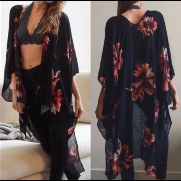Floral Print Kimono - Picture 5 of 15
